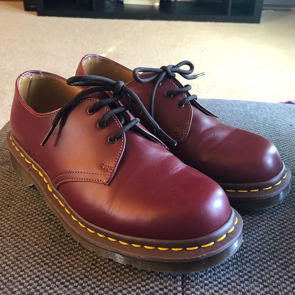 Dr. Martens Made In England Vintage 1461 Oxblood